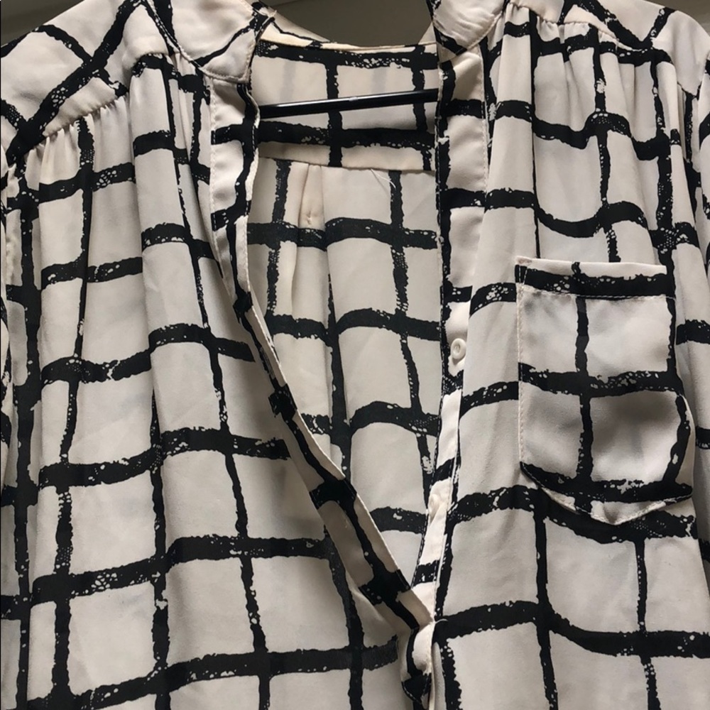 Shirt - Picture 3 of 5